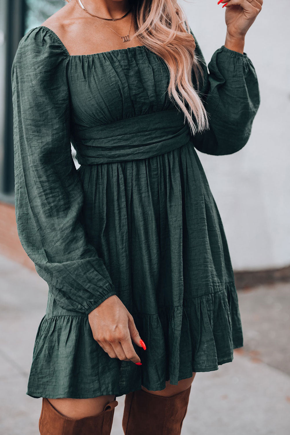 Women's Green Solid Color Flounce Hem A -Line Square Neck Dress
